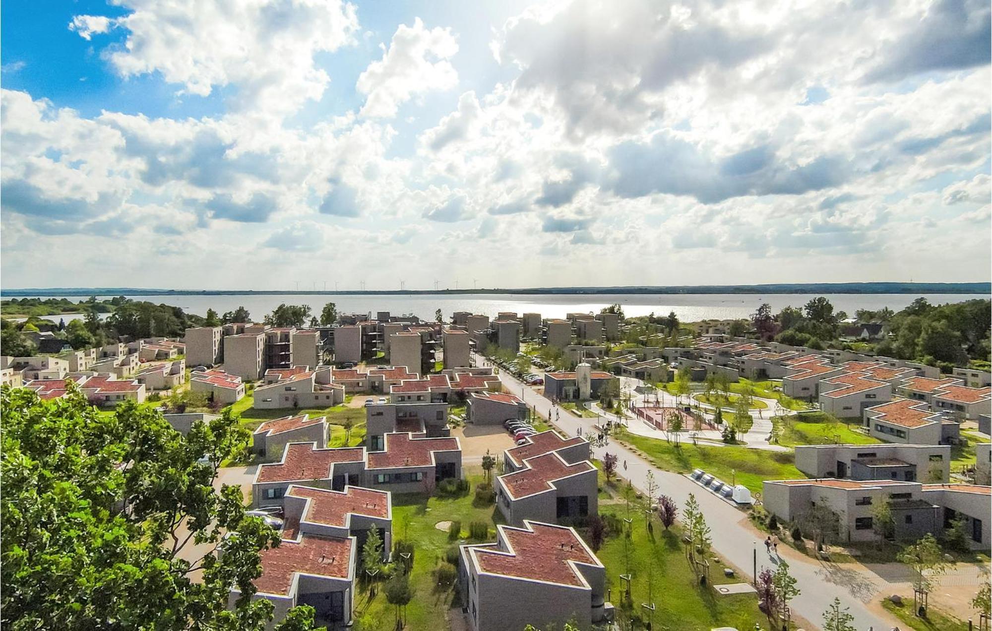 Cozy Home In Lembruch-Duemmer See With Sauna Zewnętrze zdjęcie